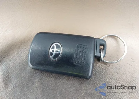 2018 Toyota Rav4 Xle from USA, damaged, VIN JTMWFREVXJD124546